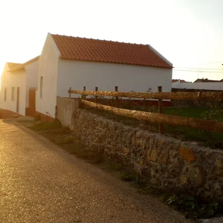 Casas Do Barrio Villa Alcobaca Exterior photo